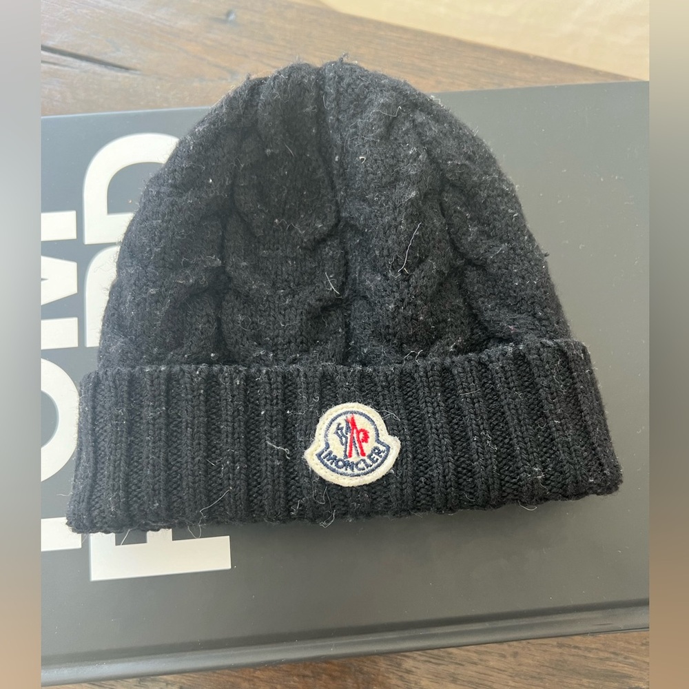 Moncler black winter beanie